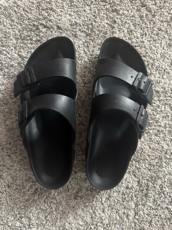Birkenstock Shoes - Birkenstock Arizona Essentials Sandals